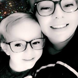 Meet your Posher, Hailey